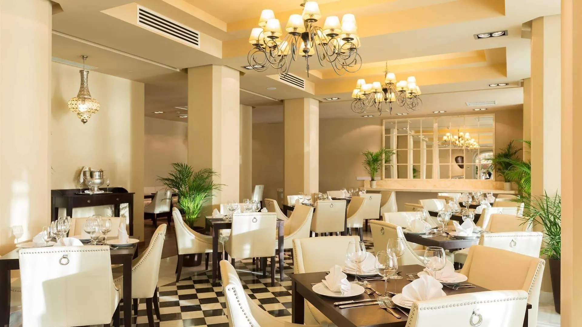 גיברלטר Rock Hotel